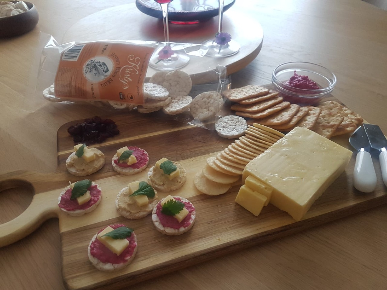 New Zealand made gluten free rice and corn cakes